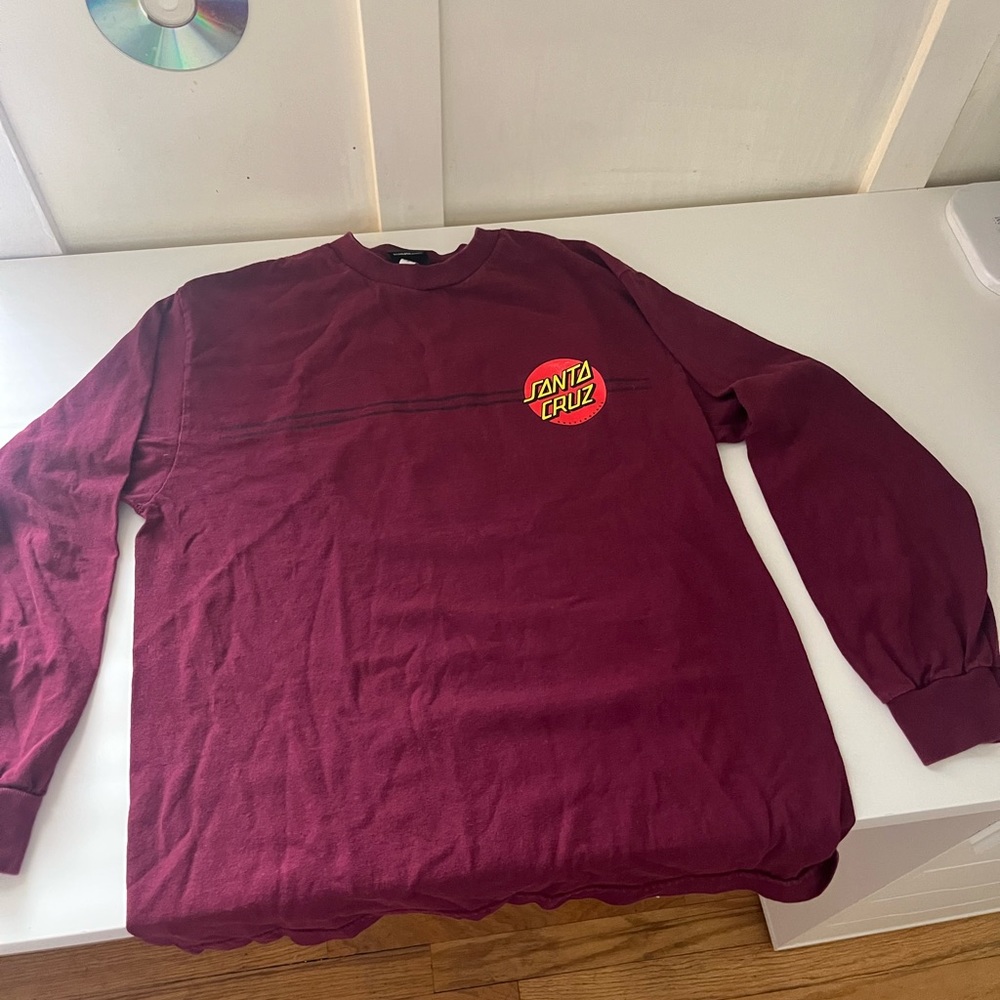 Maroon medium Santa Cruz shirt